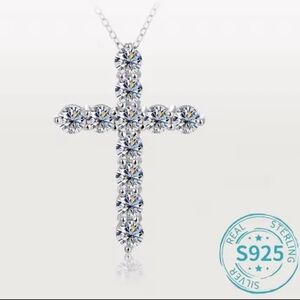 925 Sterling Silver Cross Pendant Necklace